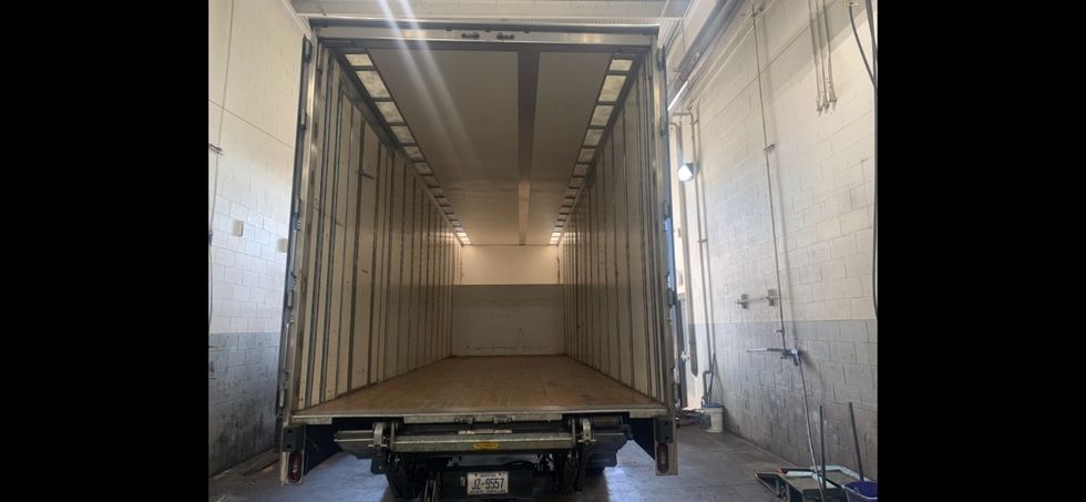 Medium Duty Box Truck-Light and Medium Duty Trucks-Freightliner-2021-M2-Concord-NC-137,803\n\t\tmiles-$ 76,000 - Image 8