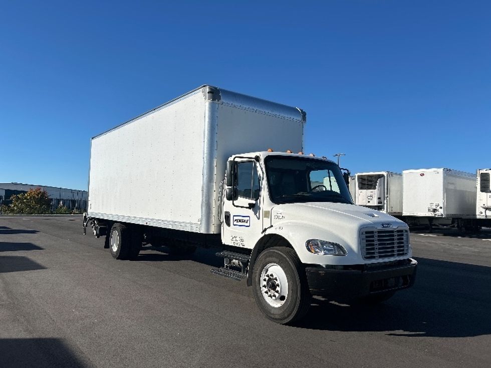 Medium Duty Box Truck-Light and Medium Duty Trucks-Freightliner-2021-M2-Concord-NC-206,761\n\t\tmiles-$ 55,000 - Image 1