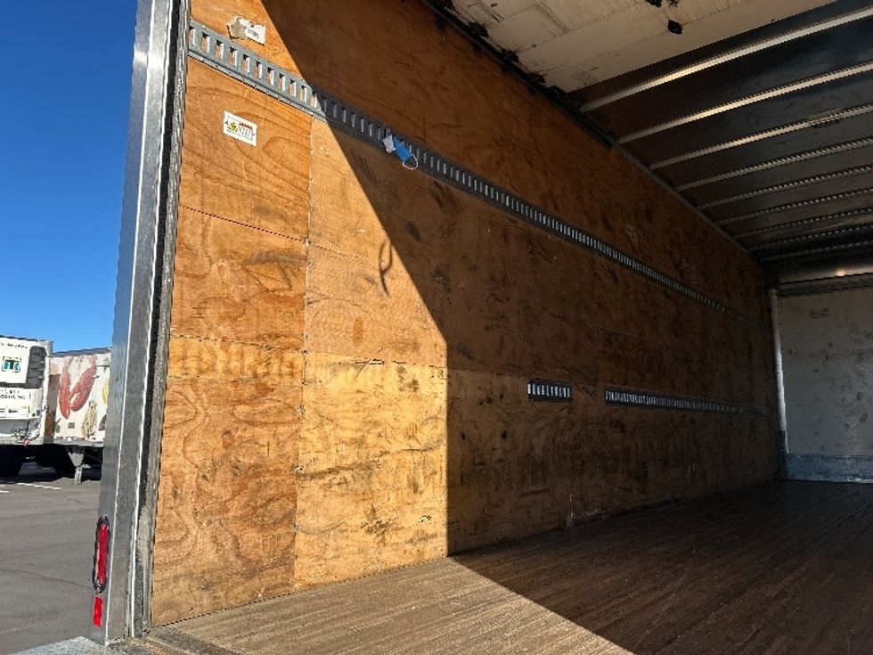 Medium Duty Box Truck-Light and Medium Duty Trucks-Freightliner-2021-M2-Concord-NC-206,761\n\t\tmiles-$ 55,000 - Image 11