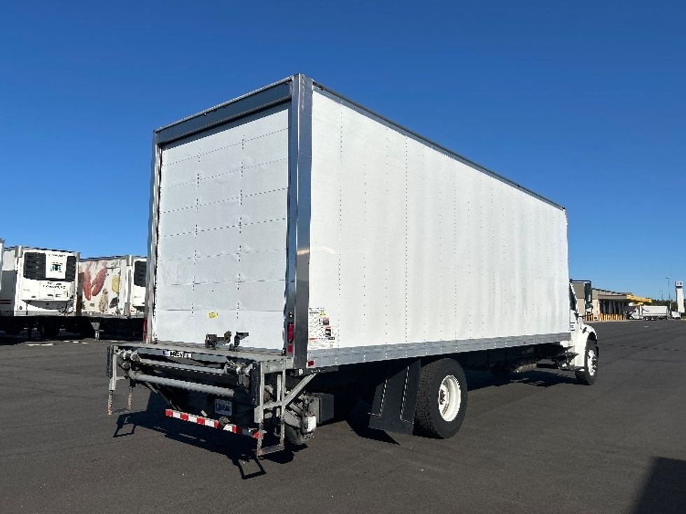 Medium Duty Box Truck-Light and Medium Duty Trucks-Freightliner-2021-M2-Concord-NC-206,761\n\t\tmiles-$ 55,000 - Image 13