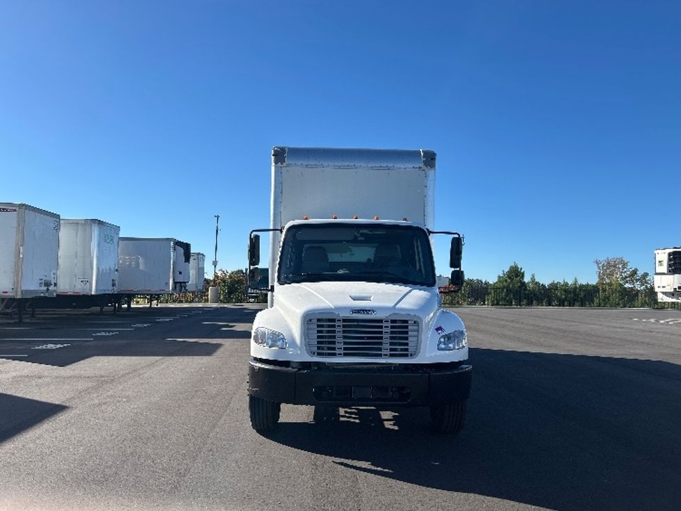 Medium Duty Box Truck-Light and Medium Duty Trucks-Freightliner-2021-M2-Concord-NC-206,761\n\t\tmiles-$ 55,000 - Image 2