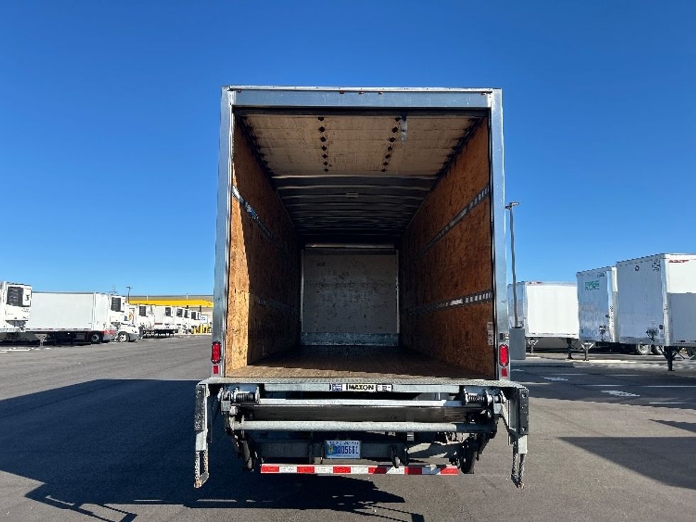 Medium Duty Box Truck-Light and Medium Duty Trucks-Freightliner-2021-M2-Concord-NC-206,761\n\t\tmiles-$ 55,000 - Image 8