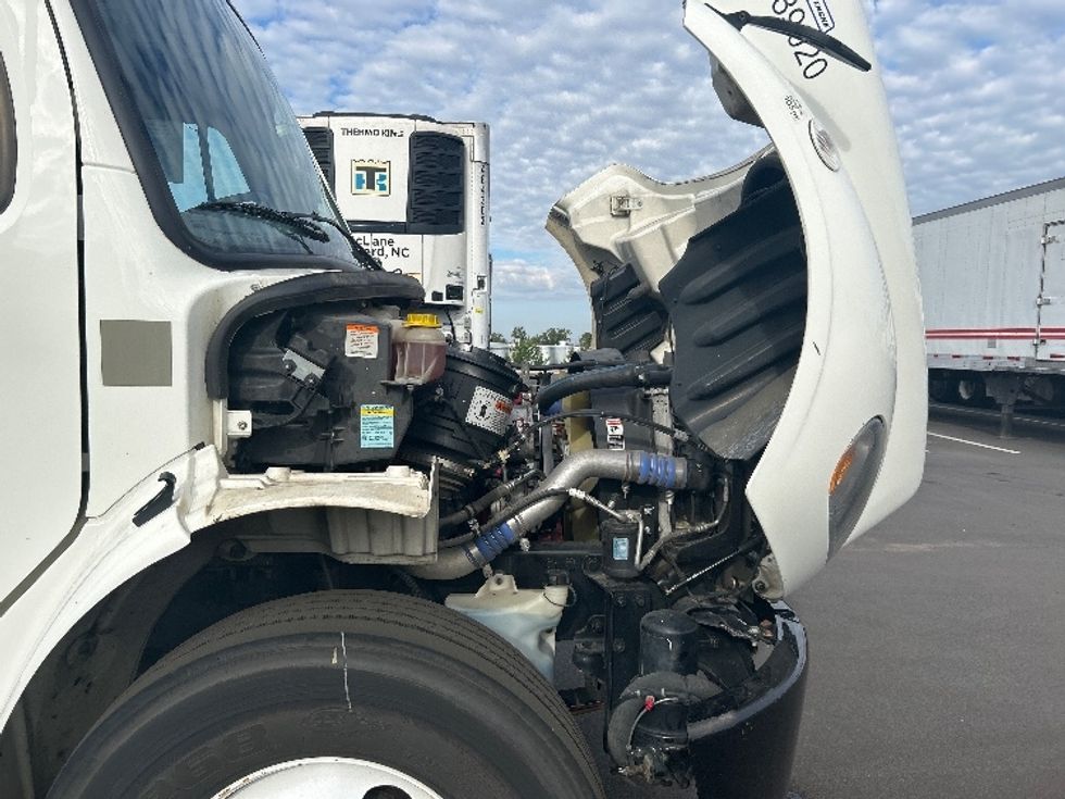 Medium Duty Box Truck-Light and Medium Duty Trucks-Freightliner-2021-M2-Concord-NC-213,125\n\t\tmiles-$ 53,750 - Image 23