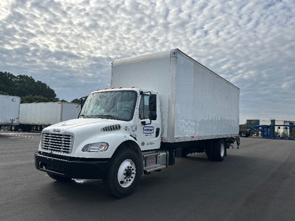 Medium Duty Box Truck-Light and Medium Duty Trucks-Freightliner-2021-M2-Concord-NC-213,125\n\t\tmiles-$ 53,750 - Image 3