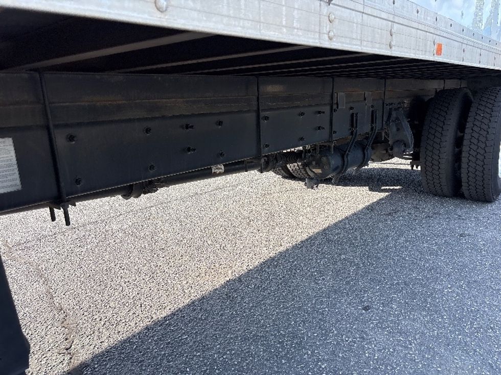 Medium Duty Box Truck-Light and Medium Duty Trucks-Freightliner-2021-M2-Concord-NC-293,603\n\t\tmiles-$ 41,500 - Image 4