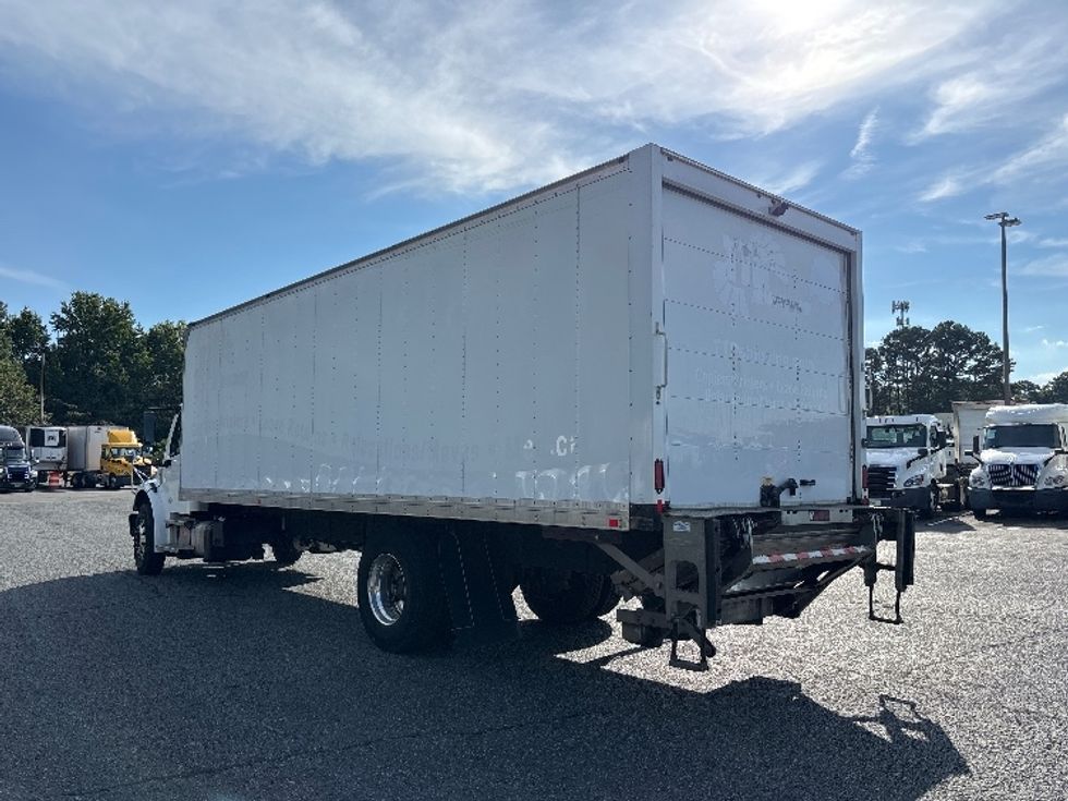 Medium Duty Box Truck-Light and Medium Duty Trucks-Freightliner-2021-M2-Concord-NC-293,603\n\t\tmiles-$ 41,500 - Image 5