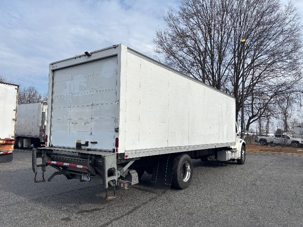 Medium Duty Box Truck-Light and Medium Duty Trucks-Freightliner-2021-M2-Concord-NC-310,621\n\t\tmiles-$ 34,750 - Image 13