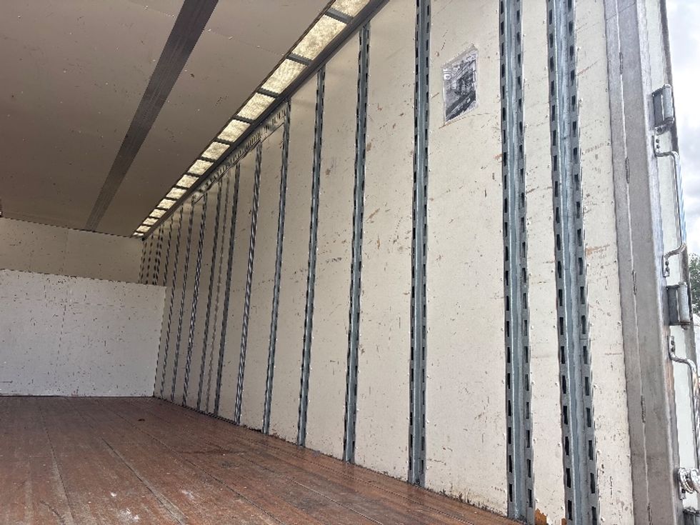 Medium Duty Box Truck-Light and Medium Duty Trucks-Freightliner-2021-M2-Conway-SC-152,705\n\t\tmiles-$ 73,000 - Image 12