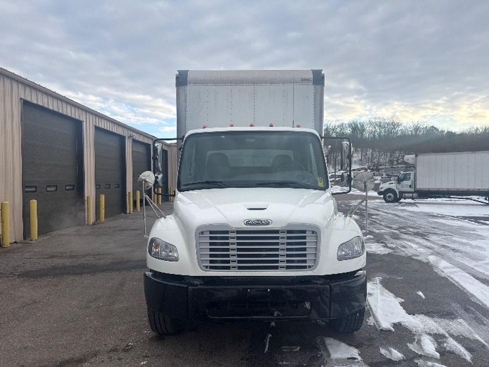 Medium Duty Box Truck-Light and Medium Duty Trucks-Freightliner-2021-M2-Cross Lanes-WV-150,119\n\t\tmiles-$ 63,000 - Image 2