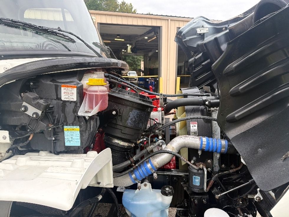 Medium Duty Box Truck-Light and Medium Duty Trucks-Freightliner-2021-M2-Cross Lanes-WV-94,645\n\t\tmiles-$ 57,750 - Image 24