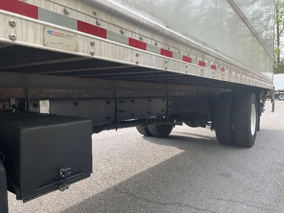 Medium Duty Box Truck-Light and Medium Duty Trucks-Freightliner-2021-M2-Dalton-GA-106,840\n\t\tmiles-$ 68,000 - Image 5