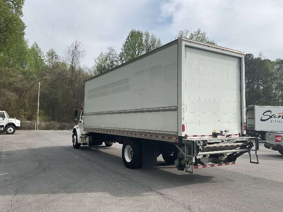 Medium Duty Box Truck-Light and Medium Duty Trucks-Freightliner-2021-M2-Dalton-GA-106,840\n\t\tmiles-$ 68,000 - Image 6