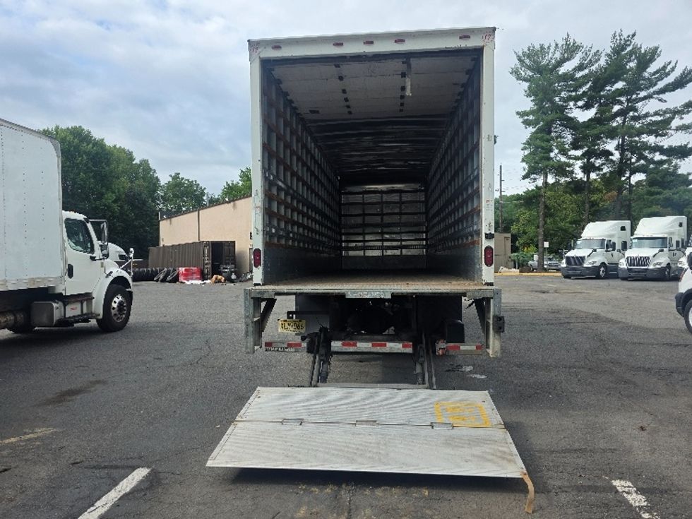 Medium Duty Box Truck-Light and Medium Duty Trucks-Freightliner-2021-M2-Dayton-NJ-90,619\n\t\tmiles-$ 60,000 - Image 9