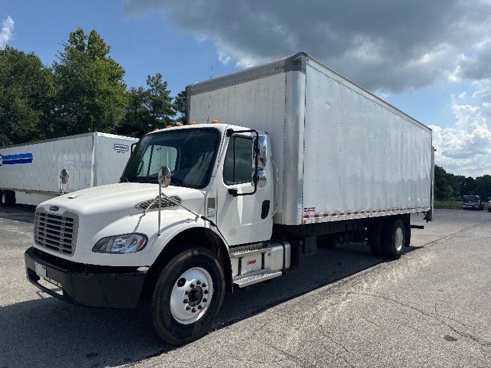 Medium Duty Box Truck-Light and Medium Duty Trucks-Freightliner-2021-M2-Decatur-AL-109,785\n\t\tmiles-$ 72,500 - Image 3
