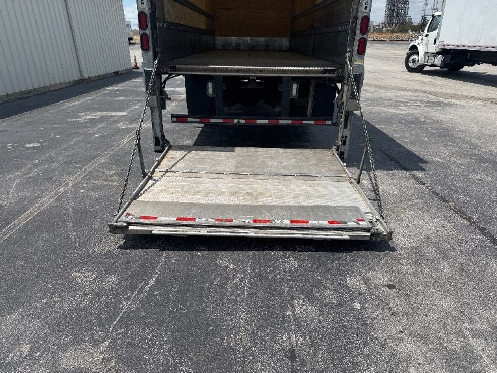 Medium Duty Box Truck-Light and Medium Duty Trucks-Freightliner-2021-M2-Decatur-AL-109,785\n\t\tmiles-$ 72,500 - Image 9