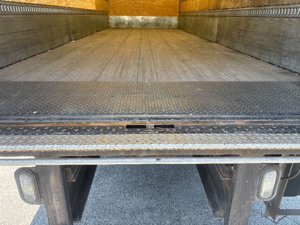 Medium Duty Box Truck-Light and Medium Duty Trucks-Freightliner-2021-M2-Decatur-AL-110,015\n\t\tmiles-$ 72,500 - Image 10