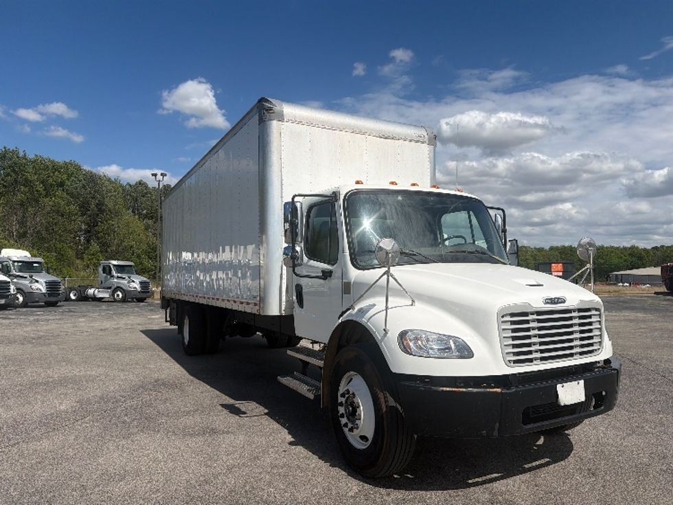 Medium Duty Box Truck-Light and Medium Duty Trucks-Freightliner-2021-M2-Decatur-AL-110,624\n\t\tmiles-$ 75,500 - Image 1