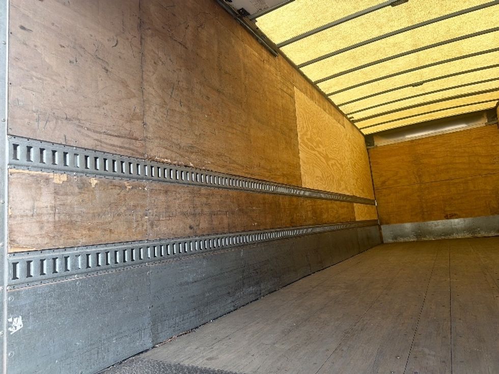 Medium Duty Box Truck-Light and Medium Duty Trucks-Freightliner-2021-M2-Decatur-AL-114,580\n\t\tmiles-$ 75,000 - Image 11
