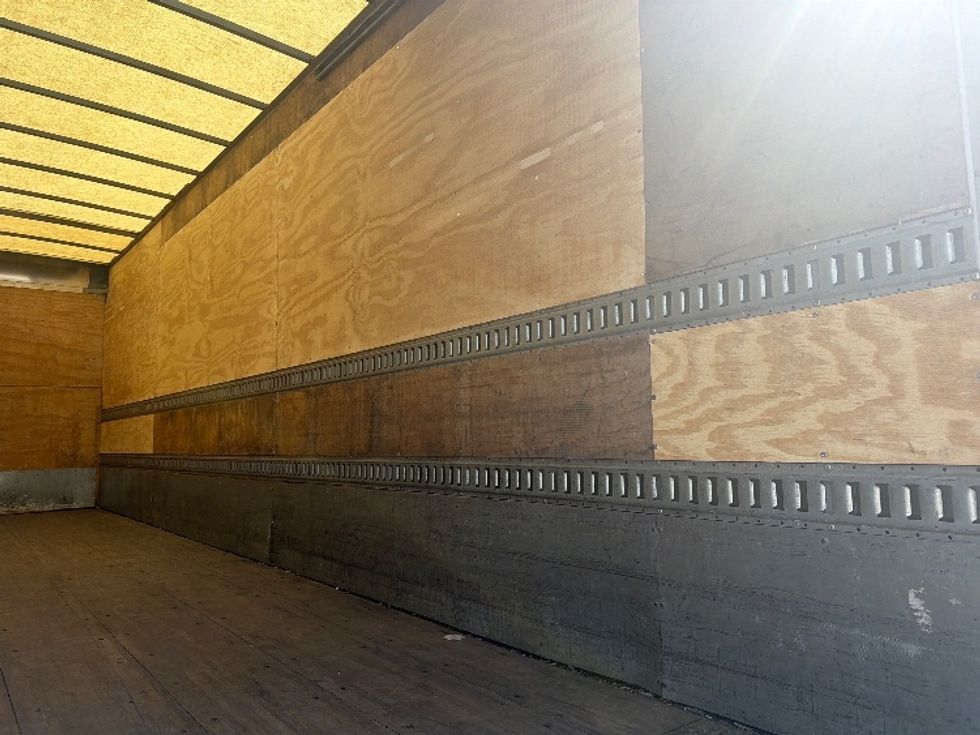 Medium Duty Box Truck-Light and Medium Duty Trucks-Freightliner-2021-M2-Decatur-AL-114,580\n\t\tmiles-$ 75,000 - Image 12