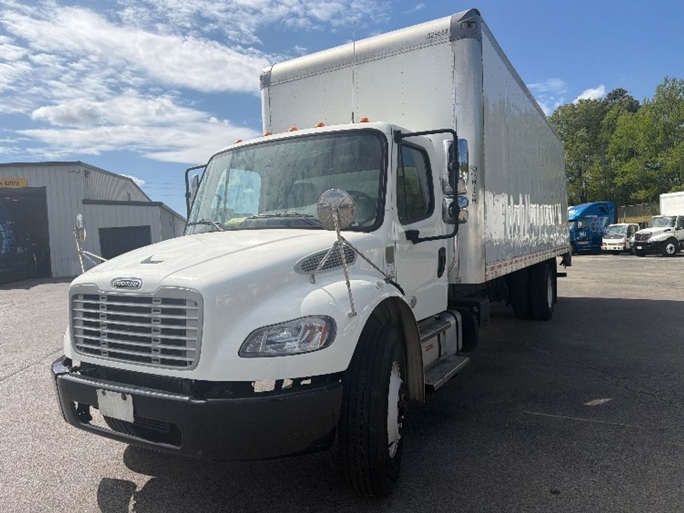 Medium Duty Box Truck-Light and Medium Duty Trucks-Freightliner-2021-M2-Decatur-AL-114,580\n\t\tmiles-$ 75,000 - Image 3