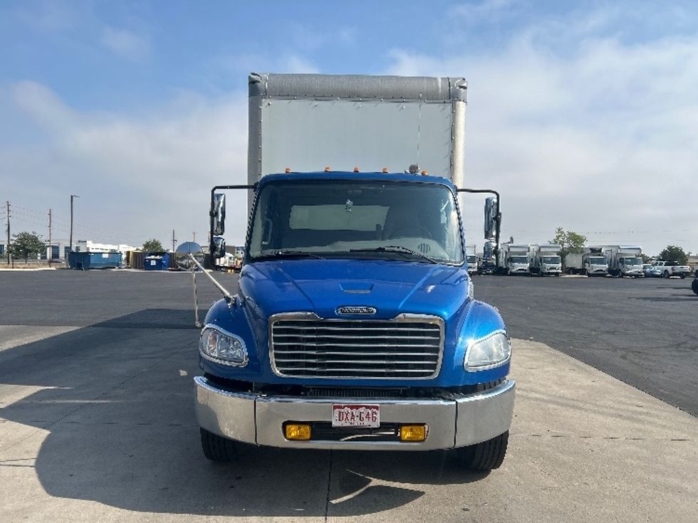Medium Duty Box Truck-Light and Medium Duty Trucks-Freightliner-2021-M2-Denver-CO-196,715\n\t\tmiles-$ 61,000 - Image 2