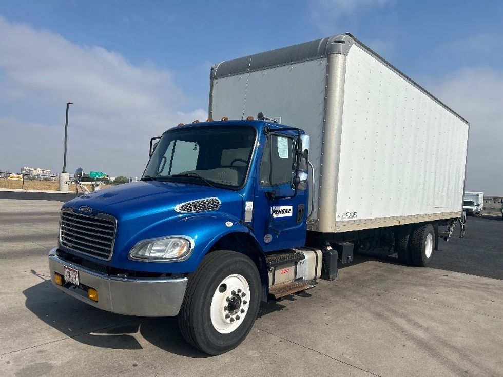 Medium Duty Box Truck-Light and Medium Duty Trucks-Freightliner-2021-M2-Denver-CO-196,715\n\t\tmiles-$ 61,000 - Image 3