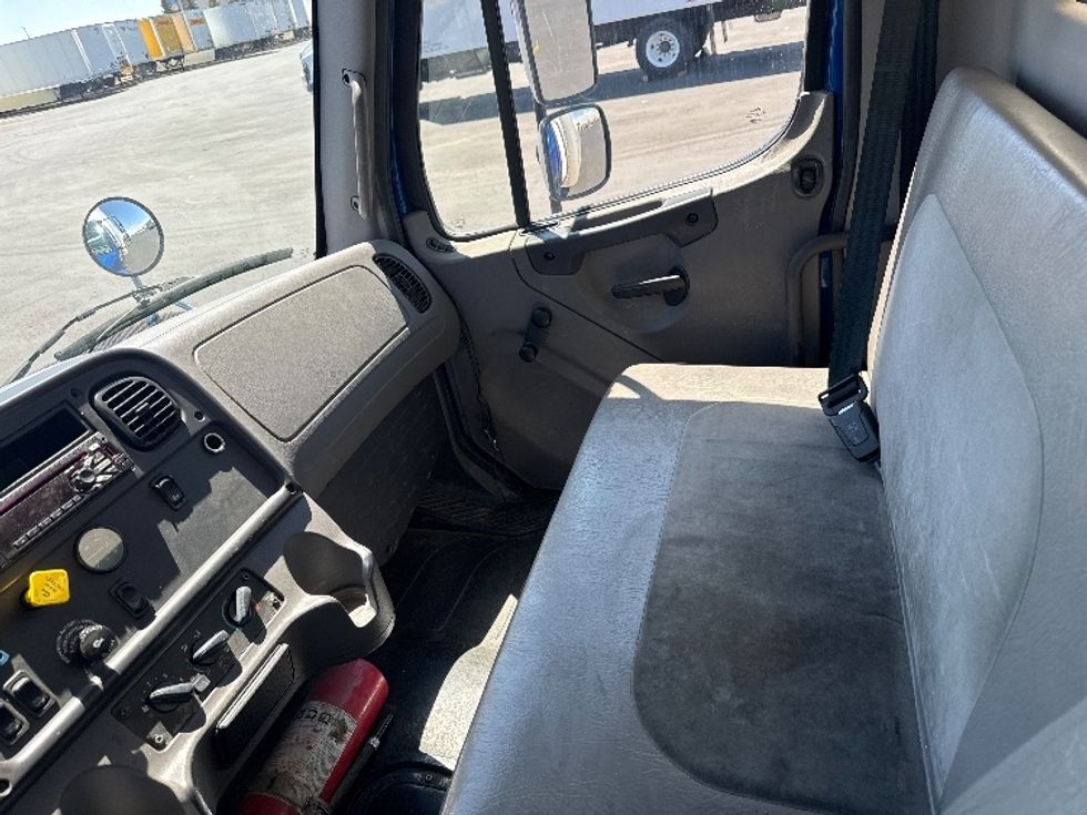 Medium Duty Box Truck-Light and Medium Duty Trucks-Freightliner-2021-M2-Denver-CO-199,979\n\t\tmiles-$ 56,500 - Image 19