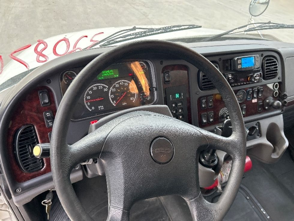 Medium Duty Box Truck-Light and Medium Duty Trucks-Freightliner-2021-M2-Des Moines-IA-217,823\n\t\tmiles-$ 41,250 - Image 18