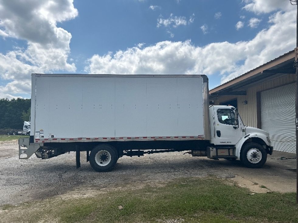 Medium Duty Box Truck-Light and Medium Duty Trucks-Freightliner-2021-M2-Dothan-AL-146,071\n\t\tmiles-$ 51,500 - Image 12