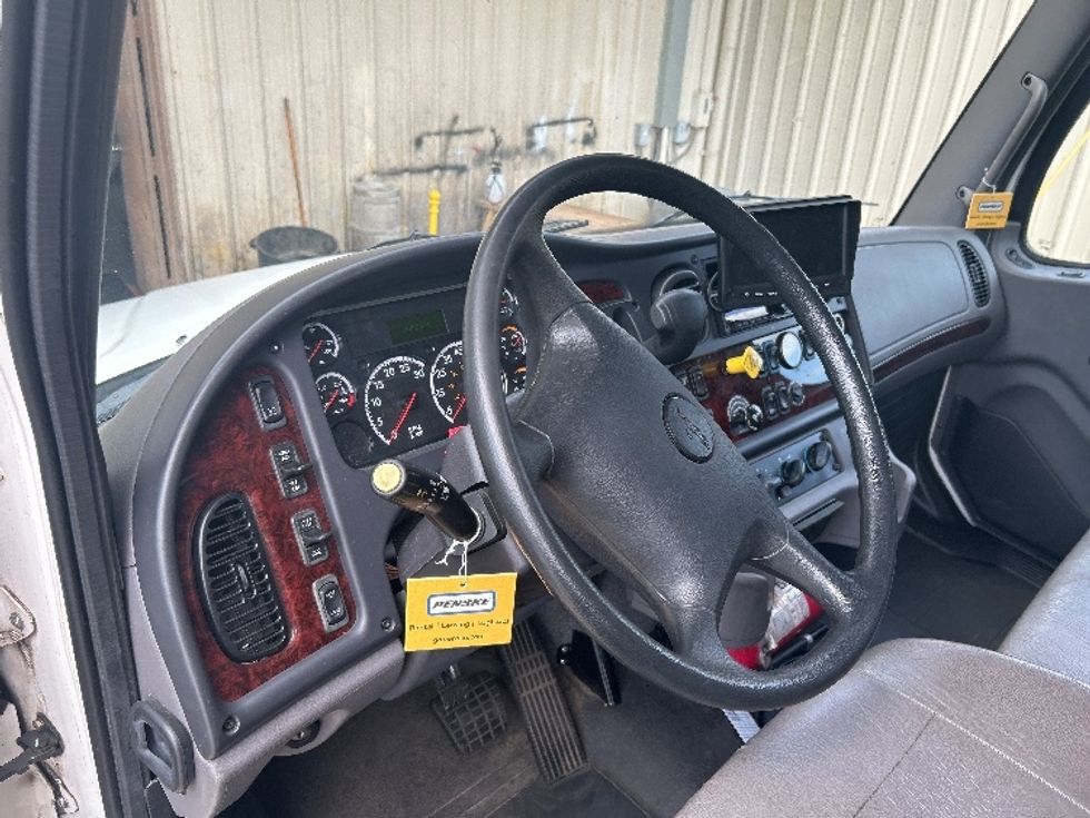 Medium Duty Box Truck-Light and Medium Duty Trucks-Freightliner-2021-M2-Dothan-AL-146,071\n\t\tmiles-$ 51,500 - Image 18