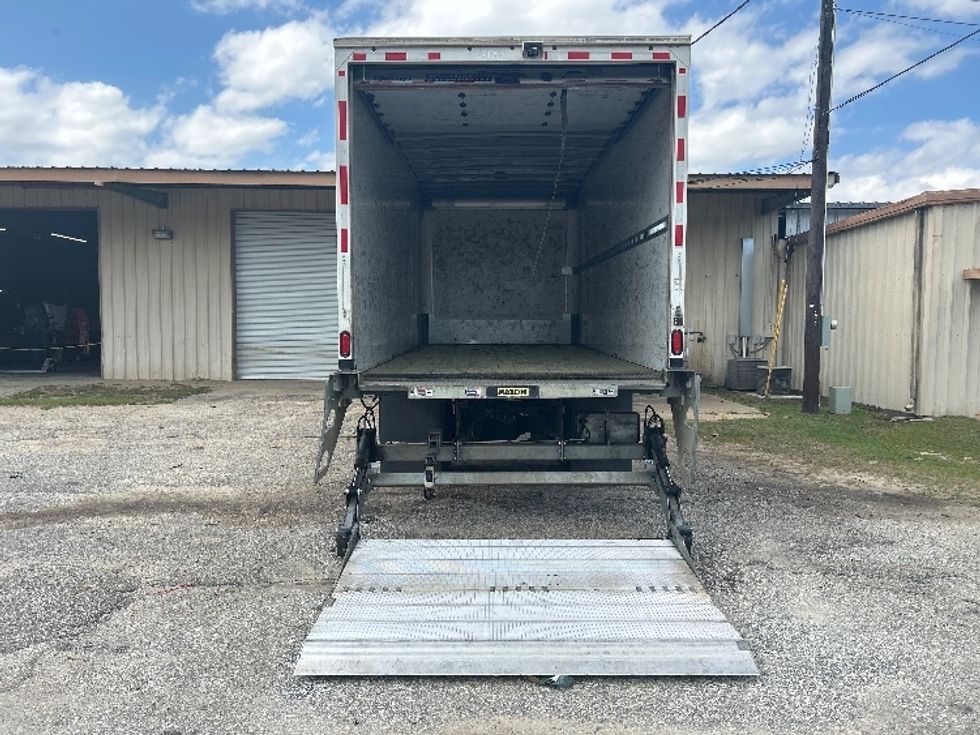 Medium Duty Box Truck-Light and Medium Duty Trucks-Freightliner-2021-M2-Dothan-AL-146,071\n\t\tmiles-$ 51,500 - Image 9