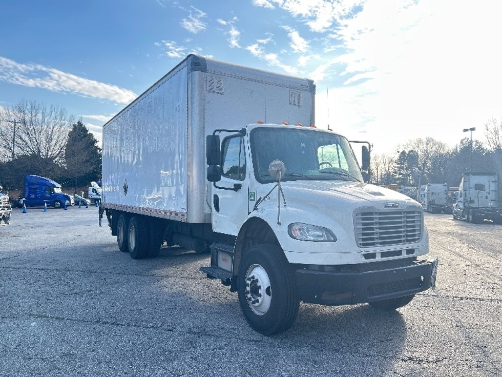Medium Duty Box Truck-Light and Medium Duty Trucks-Freightliner-2021-M2-Duluth-GA-337,695\n\t\tmiles-$ 42,500 - Image 1