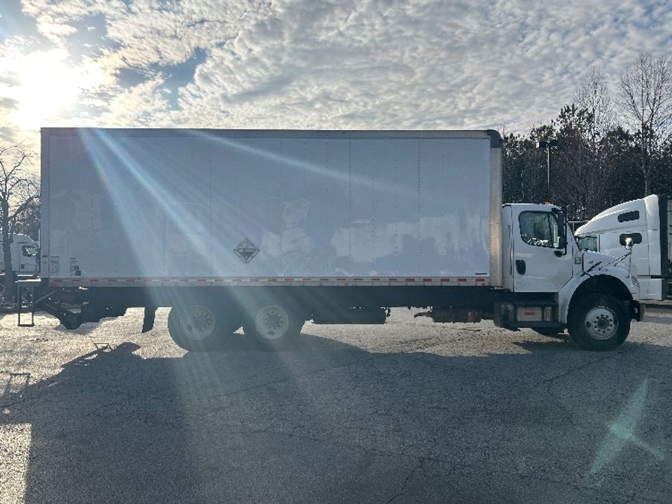 Medium Duty Box Truck-Light and Medium Duty Trucks-Freightliner-2021-M2-Duluth-GA-337,695\n\t\tmiles-$ 42,500 - Image 15