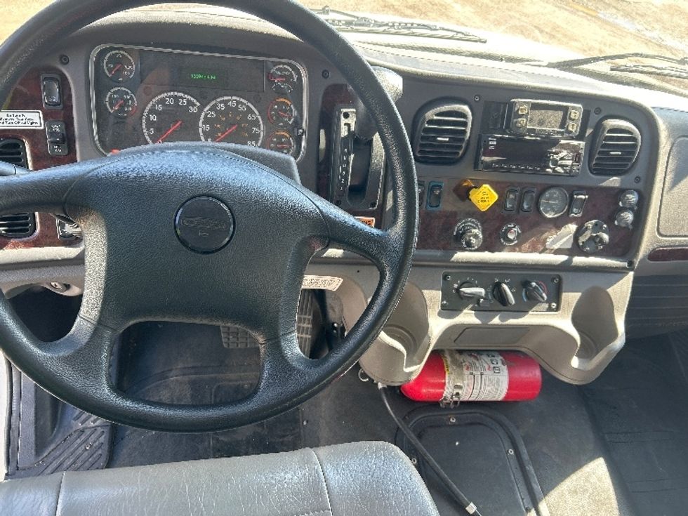Medium Duty Box Truck-Light and Medium Duty Trucks-Freightliner-2021-M2-East Chicago-IN-111,012\n\t\tmiles-$ 67,000 - Image 18