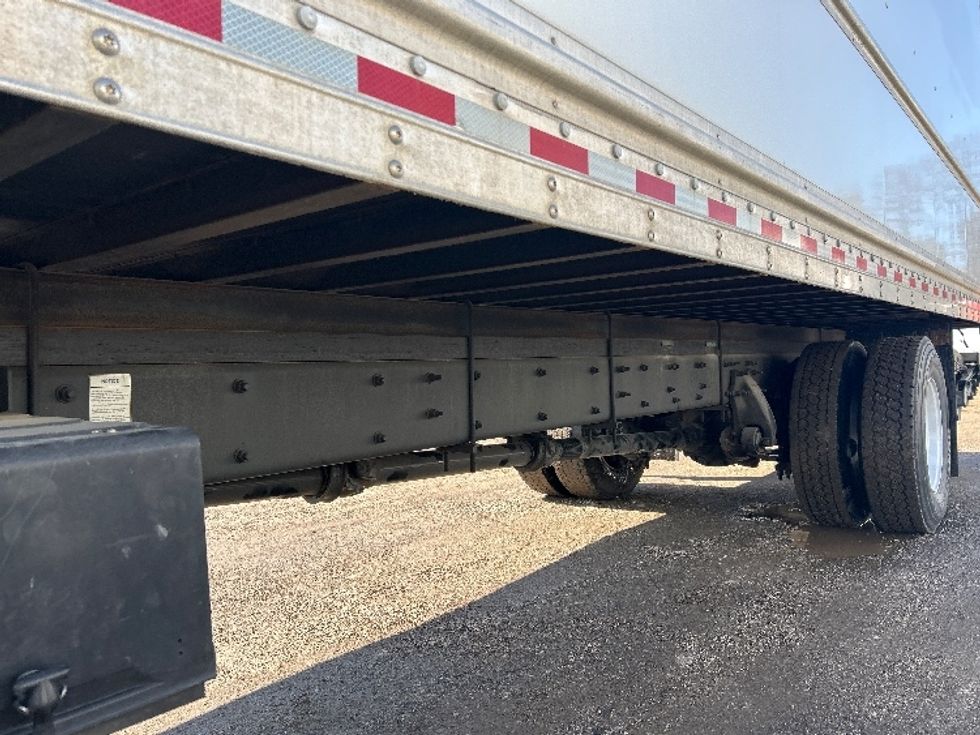 Medium Duty Box Truck-Light and Medium Duty Trucks-Freightliner-2021-M2-East Chicago-IN-111,012\n\t\tmiles-$ 67,000 - Image 5