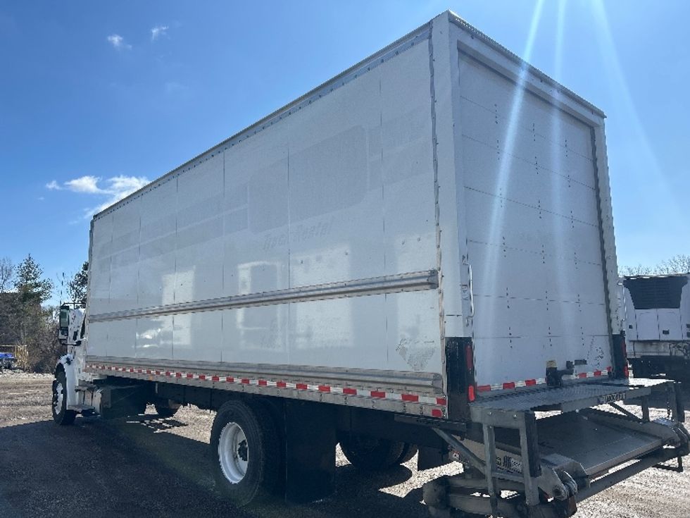 Medium Duty Box Truck-Light and Medium Duty Trucks-Freightliner-2021-M2-East Chicago-IN-111,012\n\t\tmiles-$ 67,000 - Image 6