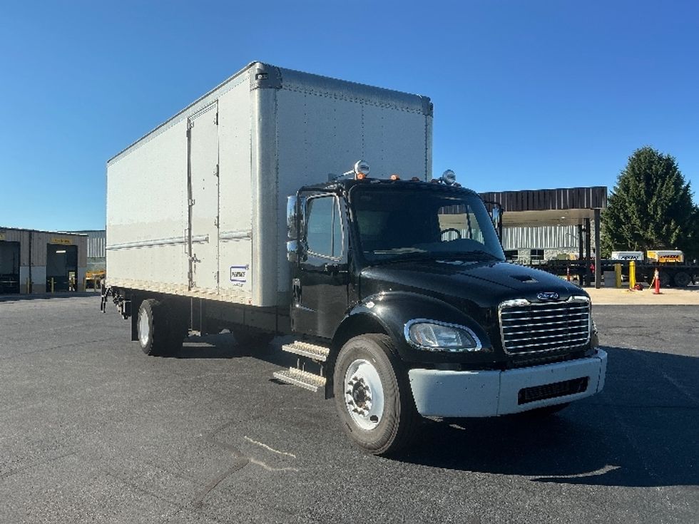 Medium Duty Box Truck-Light and Medium Duty Trucks-Freightliner-2021-M2-Elkhart-IN-257,830\n\t\tmiles-$ 45,250 - Image 1