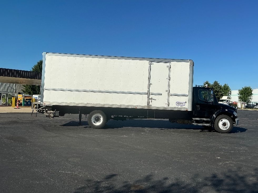 Medium Duty Box Truck-Light and Medium Duty Trucks-Freightliner-2021-M2-Elkhart-IN-257,830\n\t\tmiles-$ 45,250 - Image 15