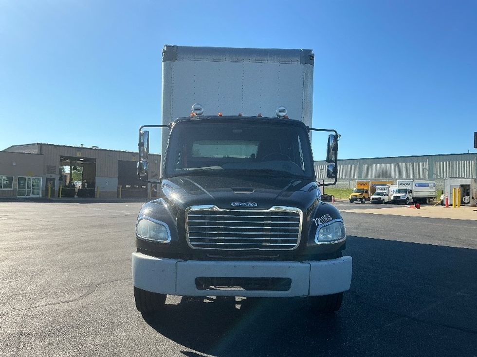 Medium Duty Box Truck-Light and Medium Duty Trucks-Freightliner-2021-M2-Elkhart-IN-257,830\n\t\tmiles-$ 45,250 - Image 2