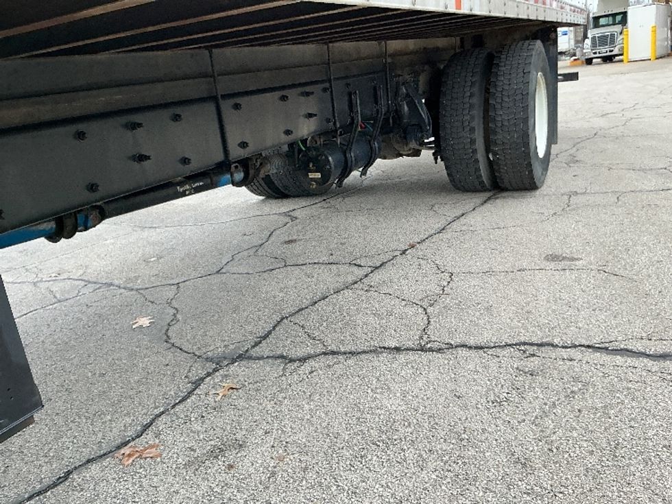 Medium Duty Box Truck-Light and Medium Duty Trucks-Freightliner-2021-M2-Elkhart-IN-61,915\n\t\tmiles-$ 68,250 - Image 5