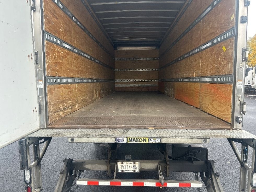 Medium Duty Box Truck-Light and Medium Duty Trucks-Freightliner-2021-M2-Elmira-NY-287,087\n\t\tmiles-$ 39,500 - Image 10