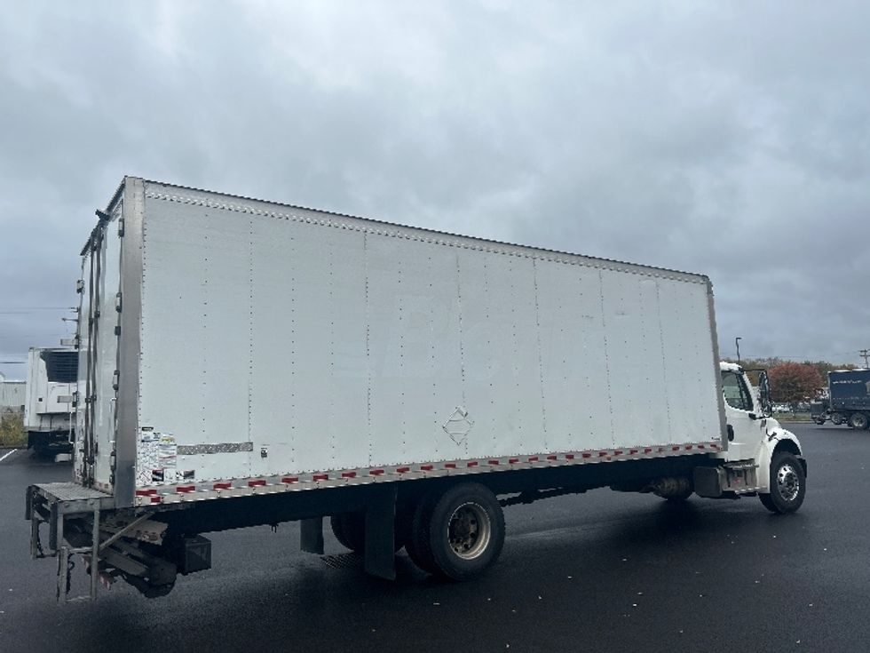 Medium Duty Box Truck-Light and Medium Duty Trucks-Freightliner-2021-M2-Elmira-NY-287,087\n\t\tmiles-$ 39,500 - Image 13