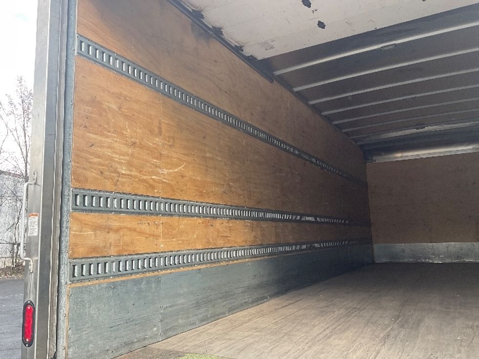 Medium Duty Box Truck-Light and Medium Duty Trucks-Freightliner-2021-M2-Elmsford-NY-163,535\n\t\tmiles-$ 53,500 - Image 11