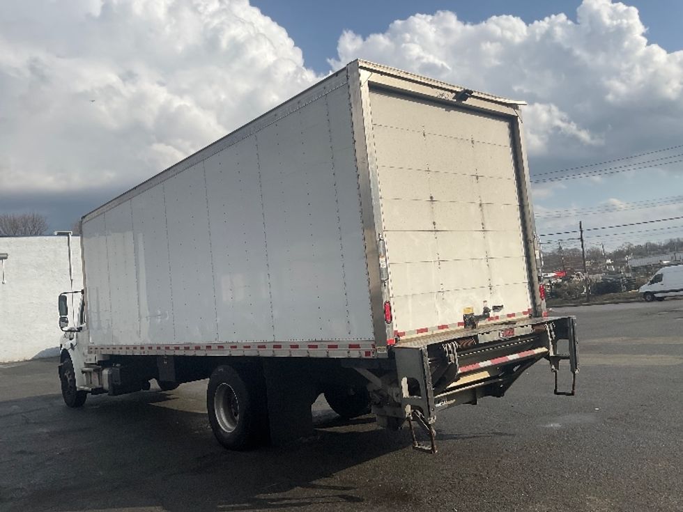 Medium Duty Box Truck-Light and Medium Duty Trucks-Freightliner-2021-M2-Elmsford-NY-163,535\n\t\tmiles-$ 53,500 - Image 6