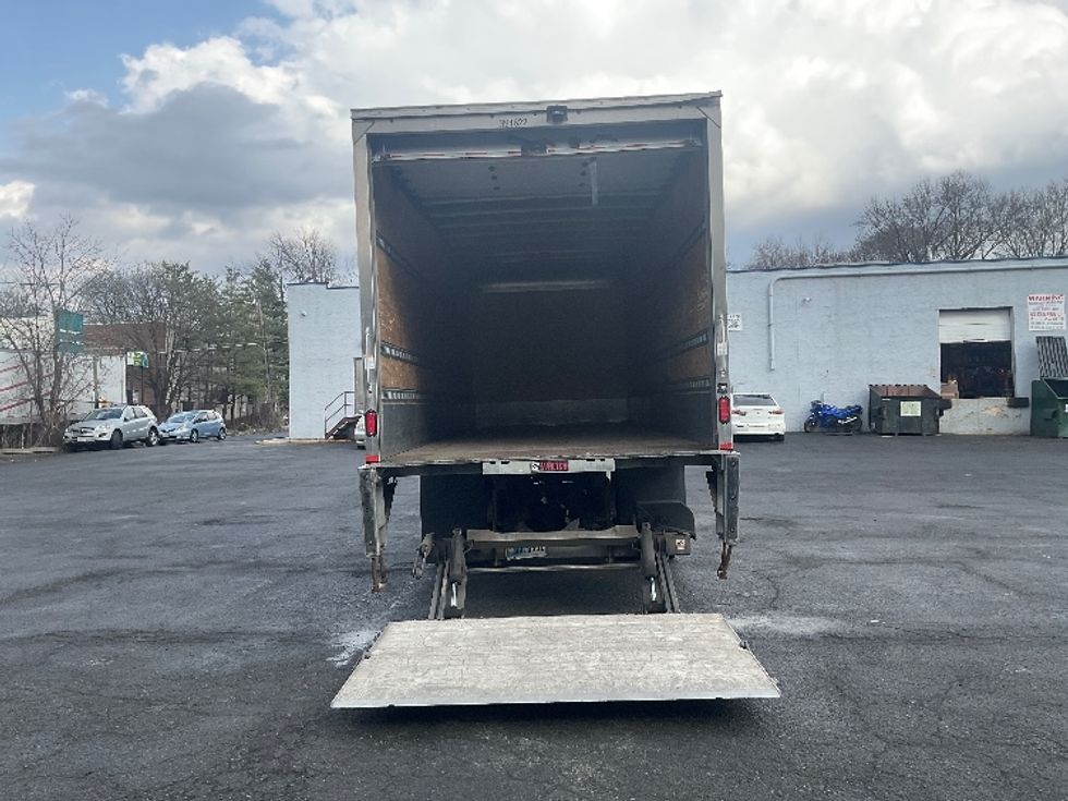 Medium Duty Box Truck-Light and Medium Duty Trucks-Freightliner-2021-M2-Elmsford-NY-163,535\n\t\tmiles-$ 53,500 - Image 9