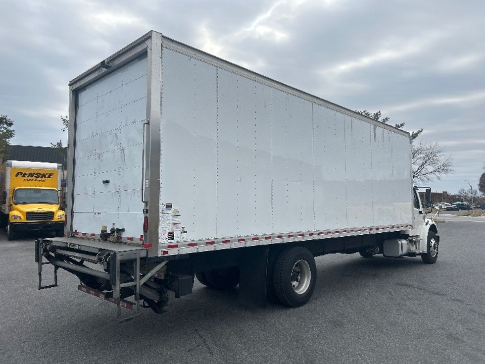 Medium Duty Box Truck-Light and Medium Duty Trucks-Freightliner-2021-M2-Essex-MD-310,736\n\t\tmiles-$ 28,750 - Image 13