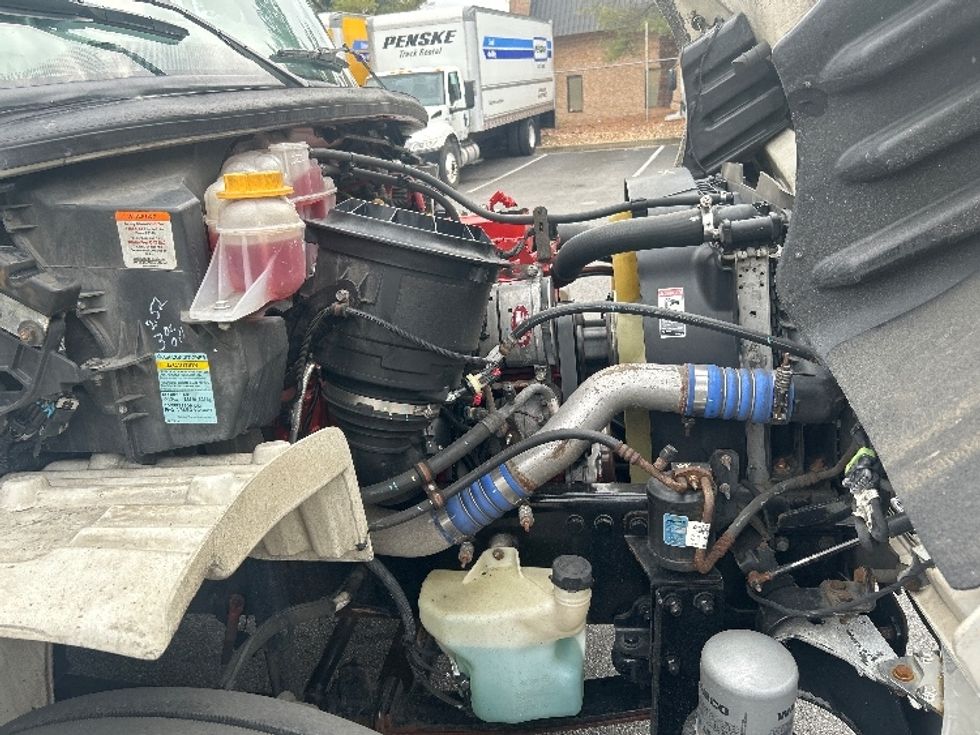 Medium Duty Box Truck-Light and Medium Duty Trucks-Freightliner-2021-M2-Essex-MD-310,736\n\t\tmiles-$ 28,750 - Image 23