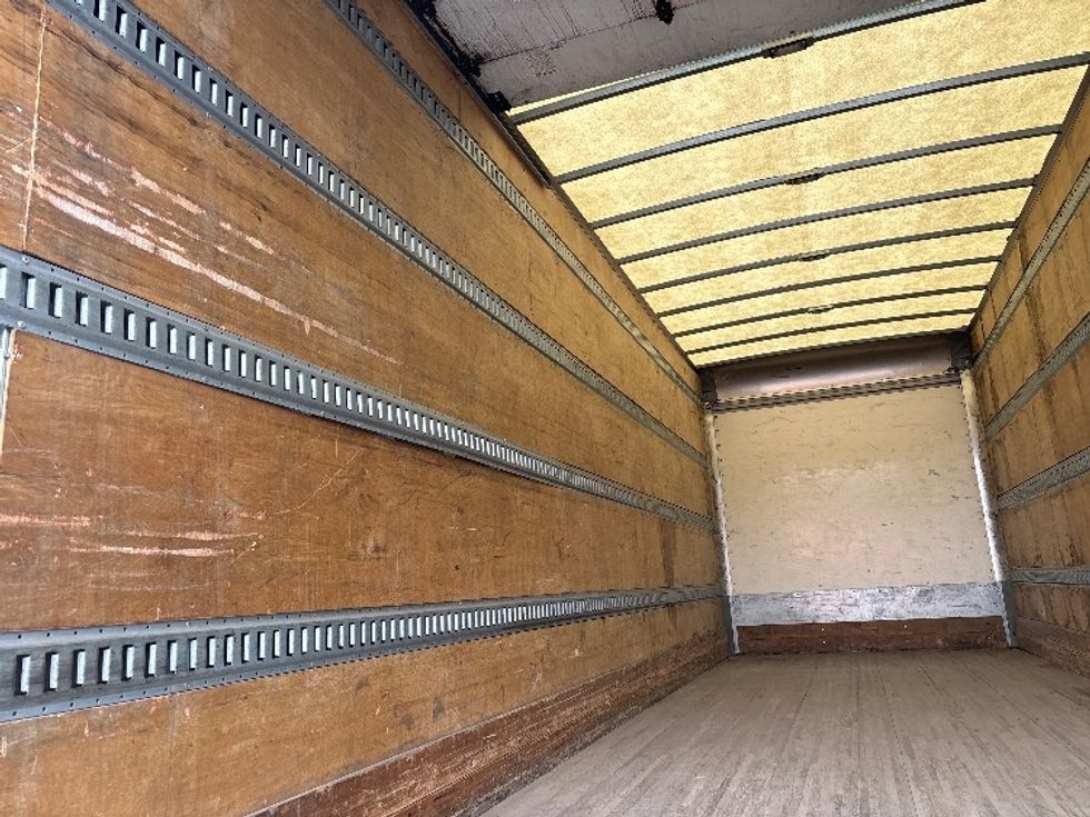 Medium Duty Box Truck-Light and Medium Duty Trucks-Freightliner-2021-M2-Everett-WA-284,916\n\t\tmiles-$ 40,500 - Image 11