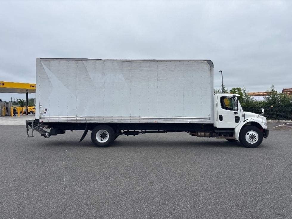 Medium Duty Box Truck-Light and Medium Duty Trucks-Freightliner-2021-M2-Everett-WA-284,916\n\t\tmiles-$ 40,500 - Image 15