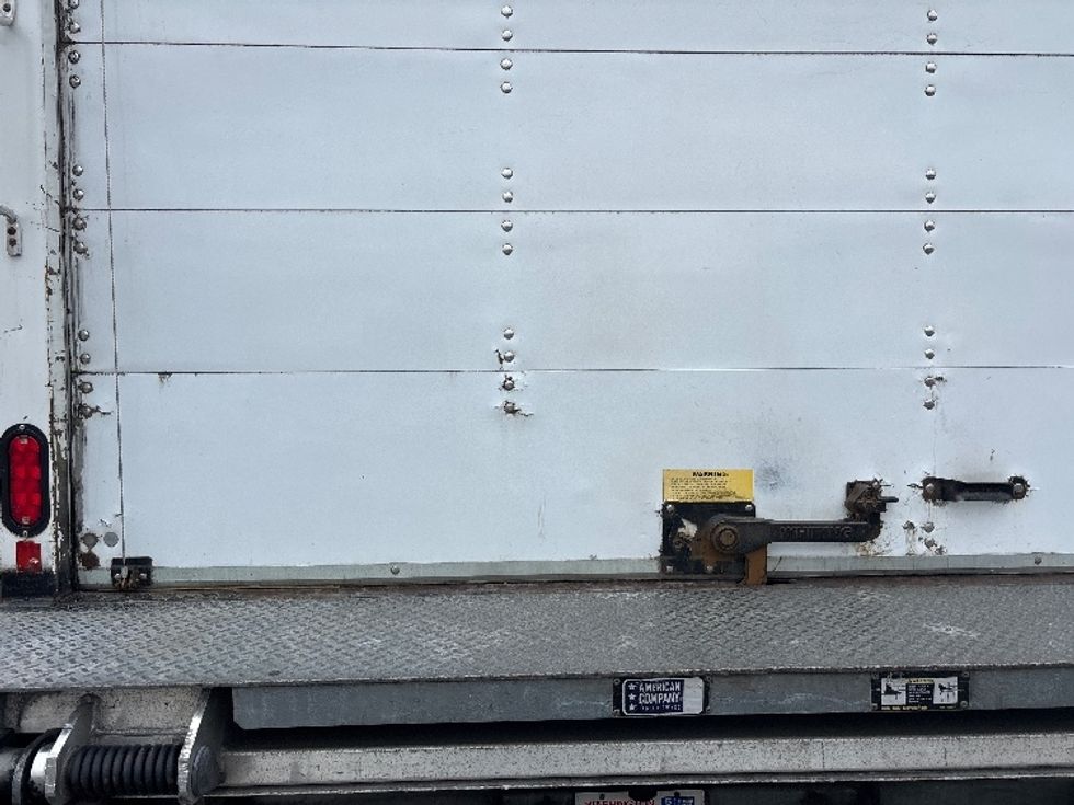 Medium Duty Box Truck-Light and Medium Duty Trucks-Freightliner-2021-M2-Everett-WA-284,916\n\t\tmiles-$ 40,500 - Image 26